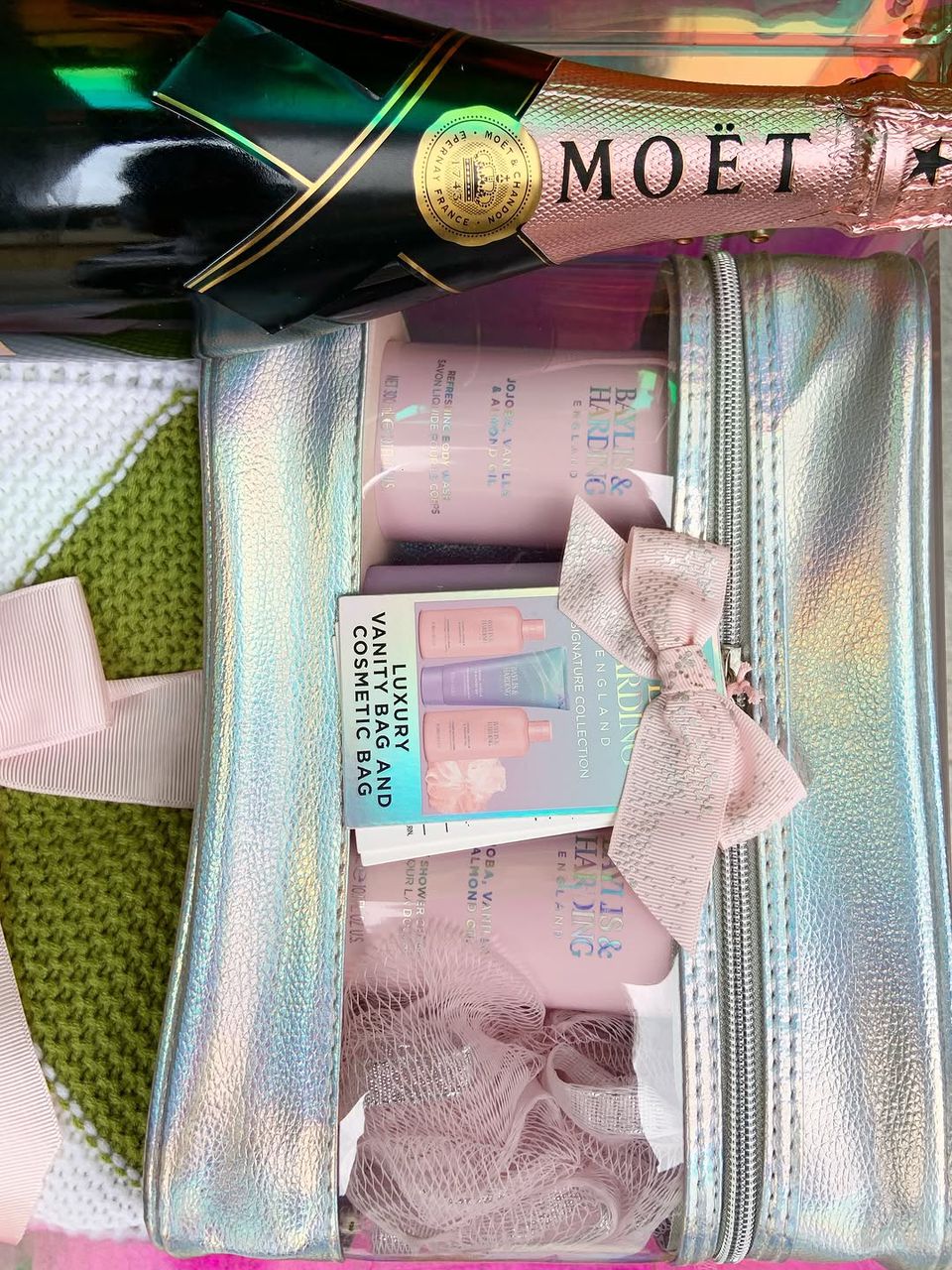 The Luxe Pamper Box - Image 4